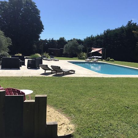 Domaine Chamarel Saint-Paulet-de-Caisson Exterior foto