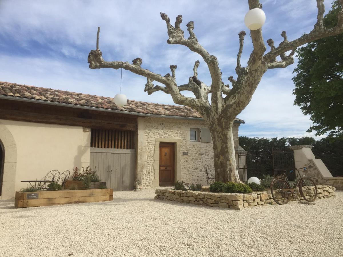 Domaine Chamarel Saint-Paulet-de-Caisson Exterior foto