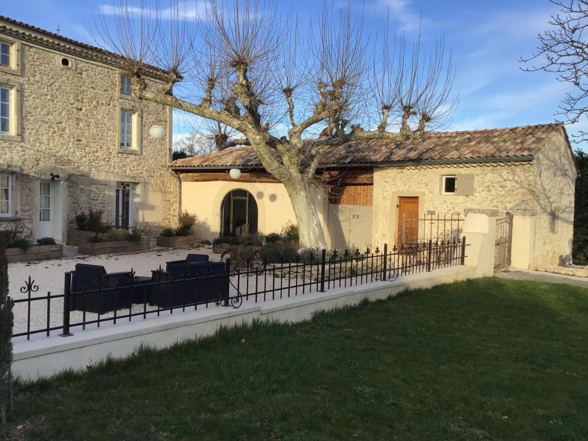 Domaine Chamarel Saint-Paulet-de-Caisson Exterior foto