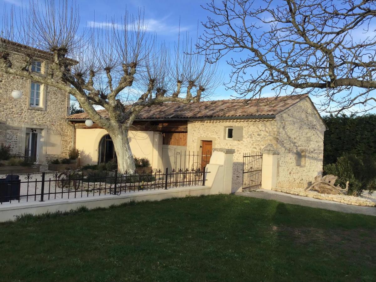 Domaine Chamarel Saint-Paulet-de-Caisson Exterior foto