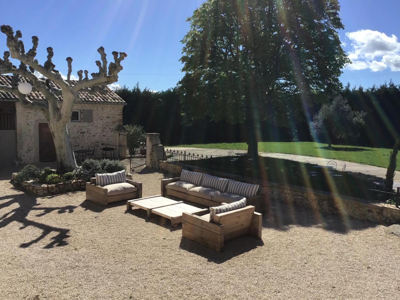 Domaine Chamarel Saint-Paulet-de-Caisson Exterior foto