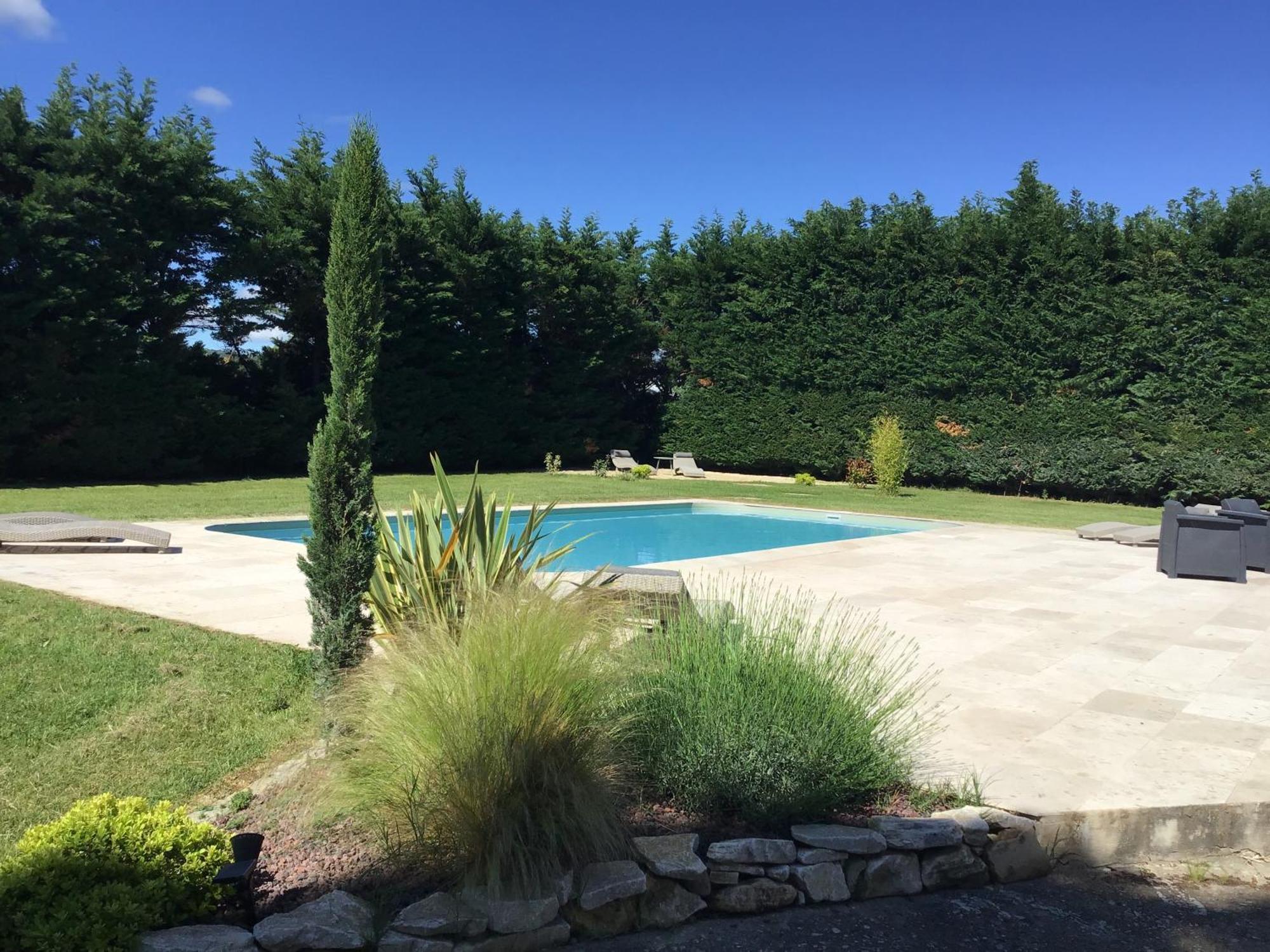 Domaine Chamarel Saint-Paulet-de-Caisson Exterior foto